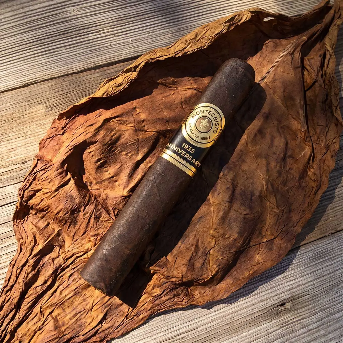 Montecristo 1935 Anniversary Nicaragua cigar